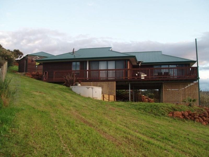 57 Garland Road, Roleystone WA 6111