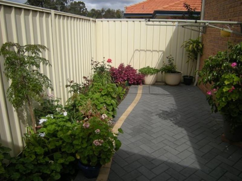 5/11 Highbury Crescent, Beckenham WA 6107