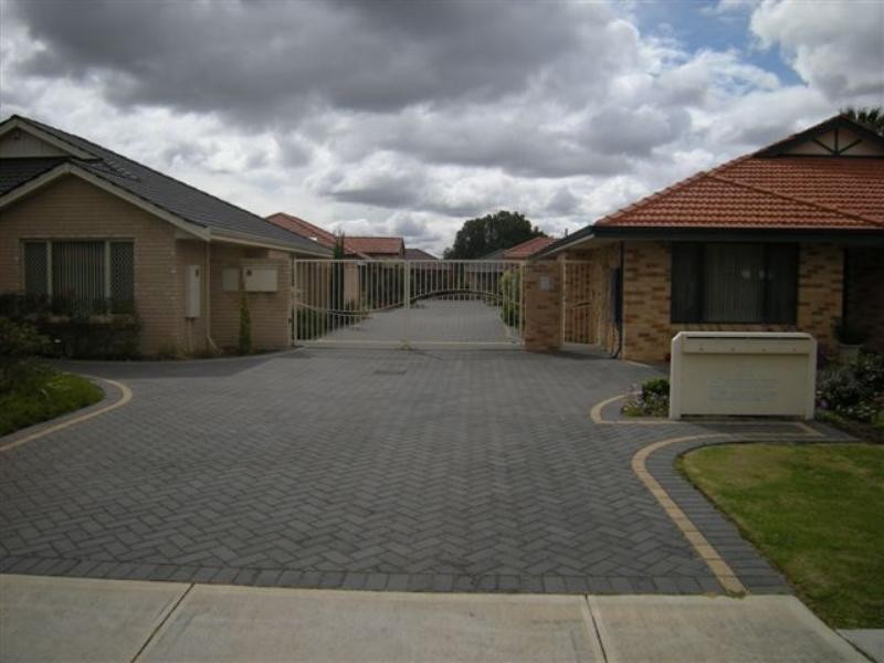 5/11 Highbury Crescent, Beckenham WA 6107