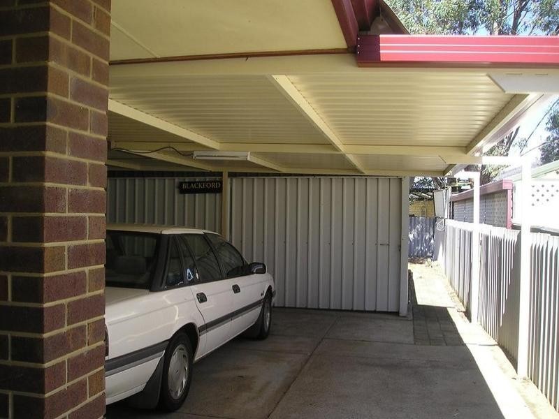 8 Duri Street, Armadale WA 6112