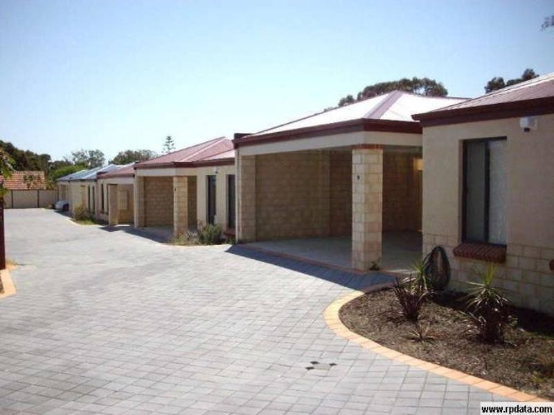 4/2370 Albany Highway, Gosnells WA 6110