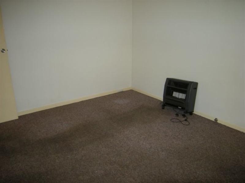 26 Hollybush Way, Kelmscott WA 6111