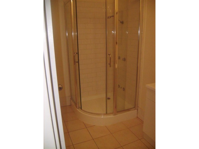 12B Burrowa Street, Armadale WA 6112