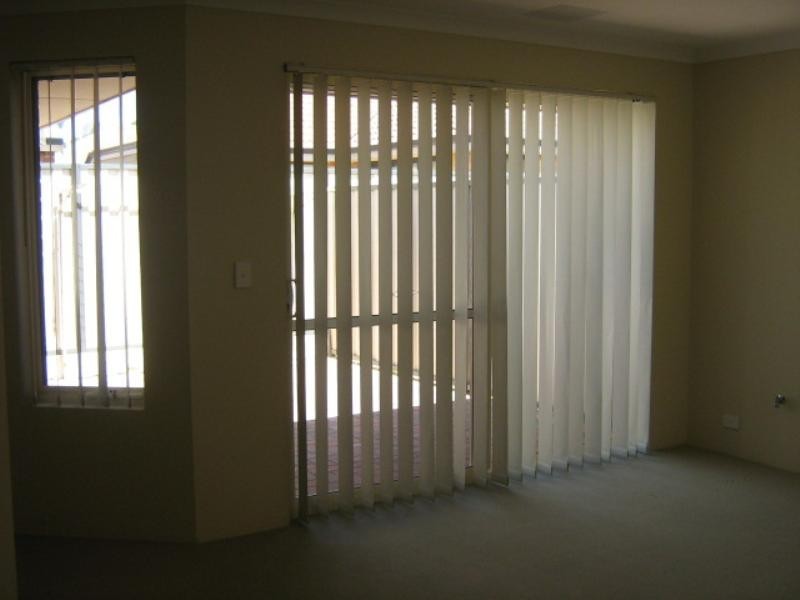 29/91 Lowanna Way, Armadale WA 6112