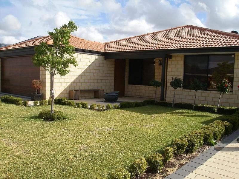 14 Jonquil Loop, Seville Grove WA 6112