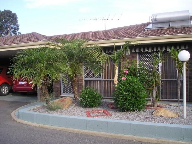 11/103 Seventh Road, Armadale WA 6112