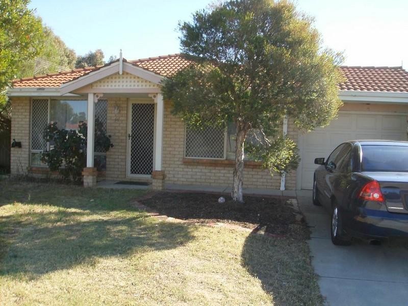 64 Poad Street, Seville Grove WA 6112