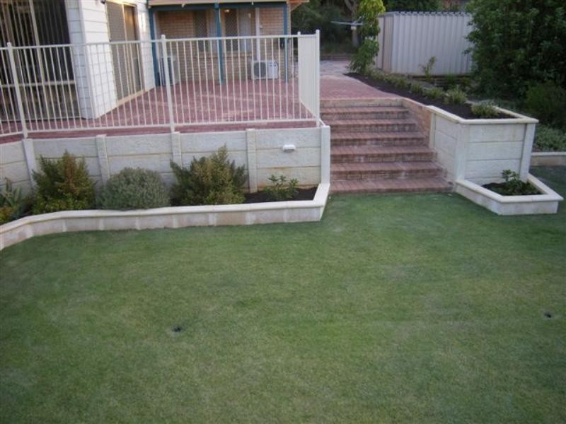 47 Henrietta Avenue, Mount Nasura WA 6112