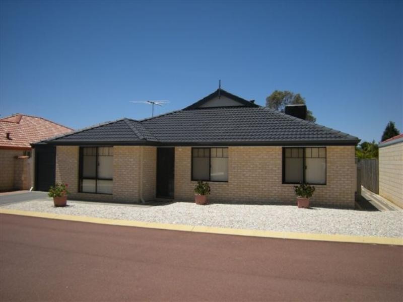 18/67 Braemore Street, Seville Grove WA 6112