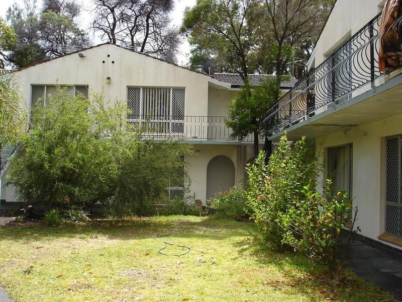 10/5 Fourth Road, Armadale WA 6112