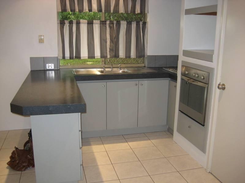 6 McGrath Place, Seville Grove WA 6112