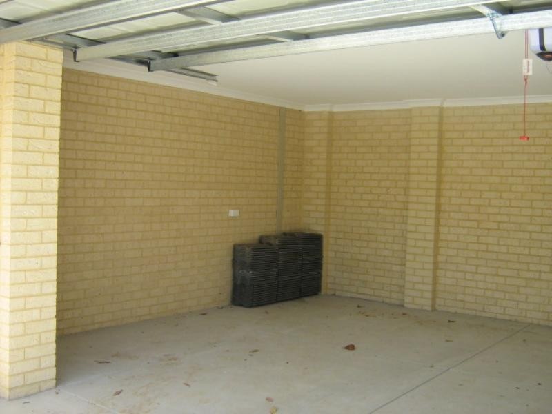 8A Numulgi Street, Armadale WA 6112