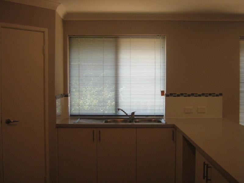 8A Numulgi Street, Armadale WA 6112