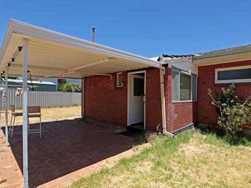 21 Winchester Street, Armadale WA 6112