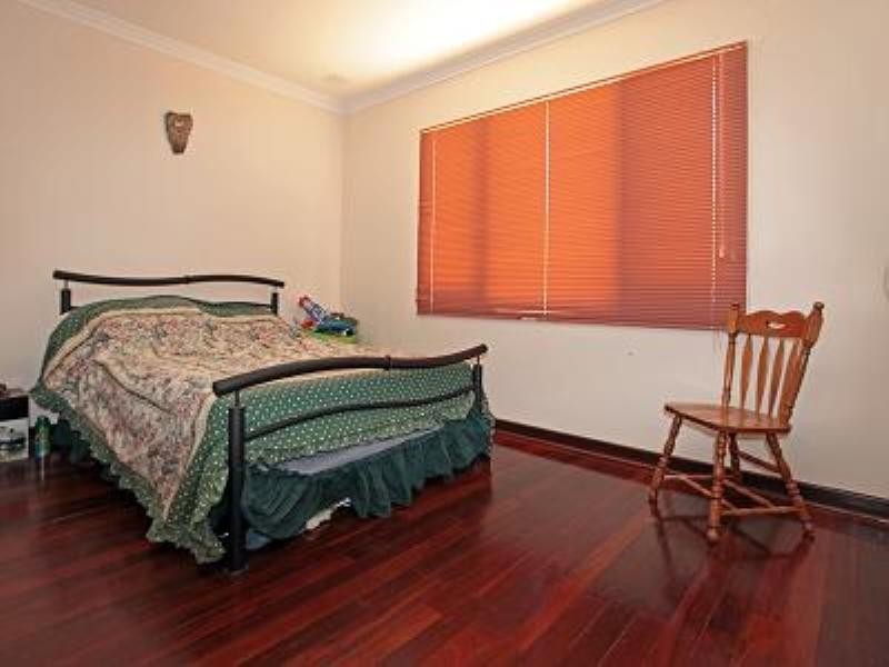 21 Winchester Street, Armadale WA 6112