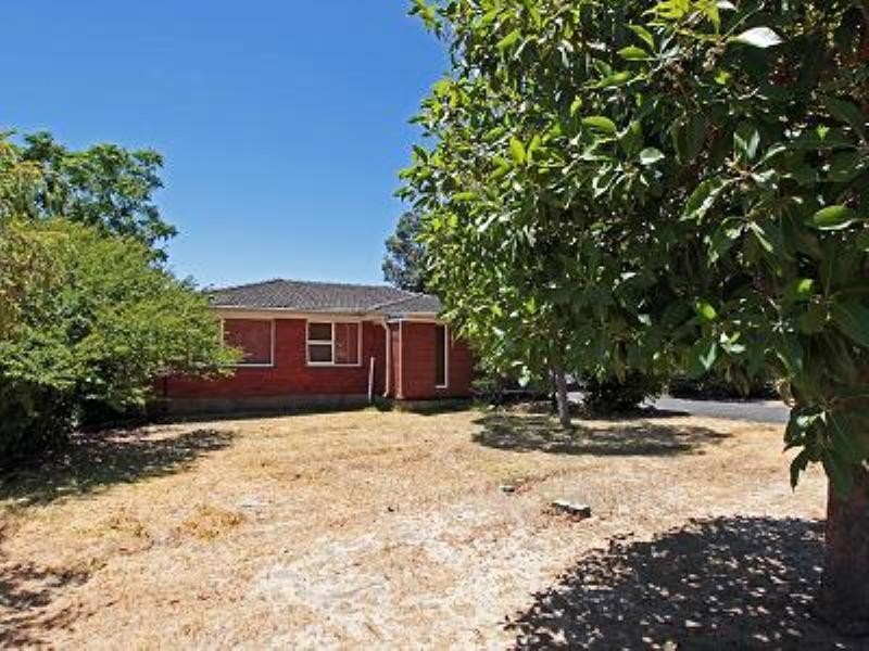 21 Winchester Street, Armadale WA 6112