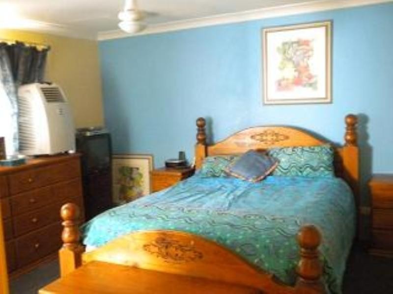 27 Pelham Street, Armadale WA 6112