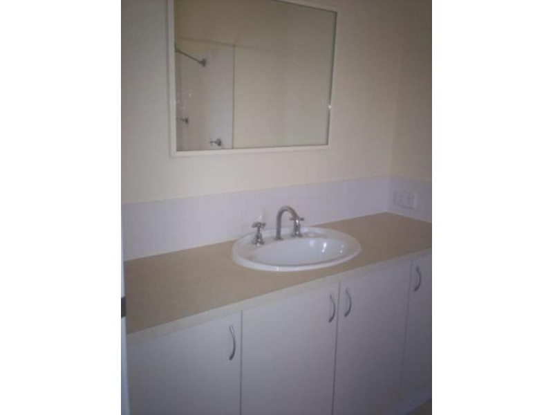 4 Rath Close, Byford WA 6122