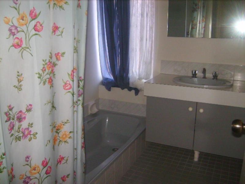 4 Denning Court, Seville Grove WA 6112