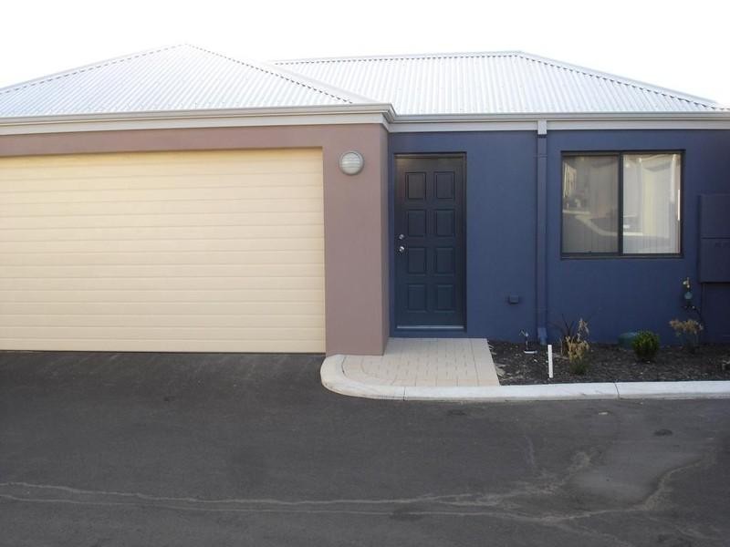 27/11 Serls Street, Armadale WA 6112