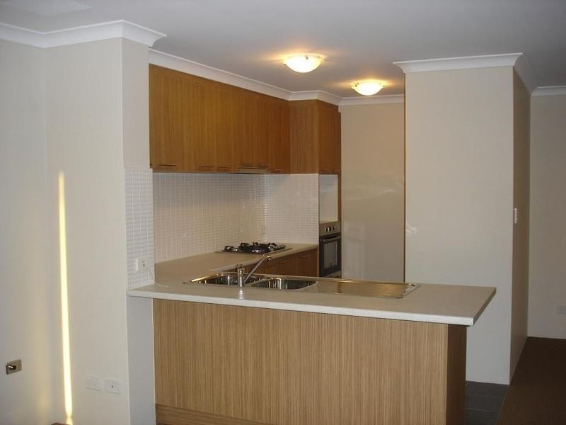 27/11 Serls Street, Armadale WA 6112