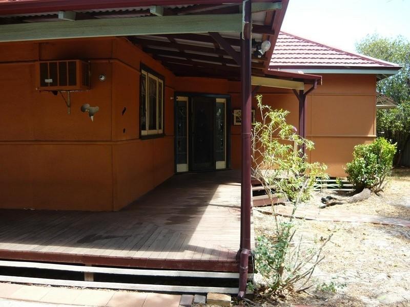 1 Stepney Road, Armadale WA 6112