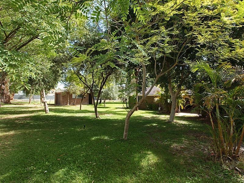 44 Tuart Road, Oakford WA 6121