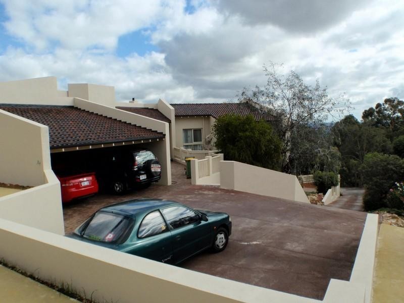 19 Serena Grove, Mount Nasura WA 6112