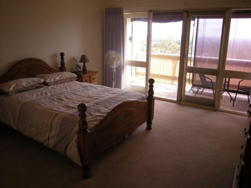 19 Serena Grove, Mount Nasura WA 6112