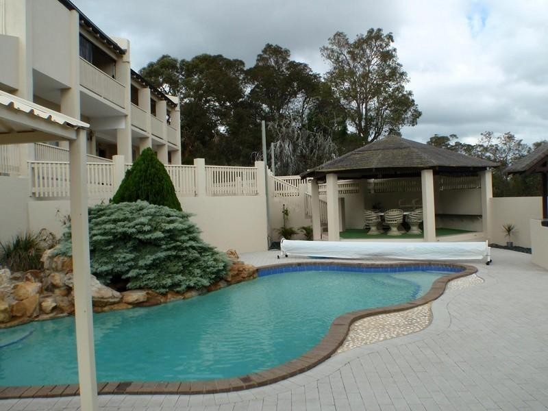 19 Serena Grove, Mount Nasura WA 6112