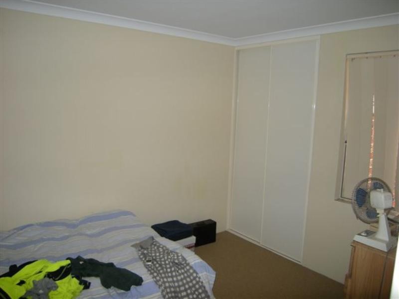 8/17 Bert Street, Gosnells WA 6110