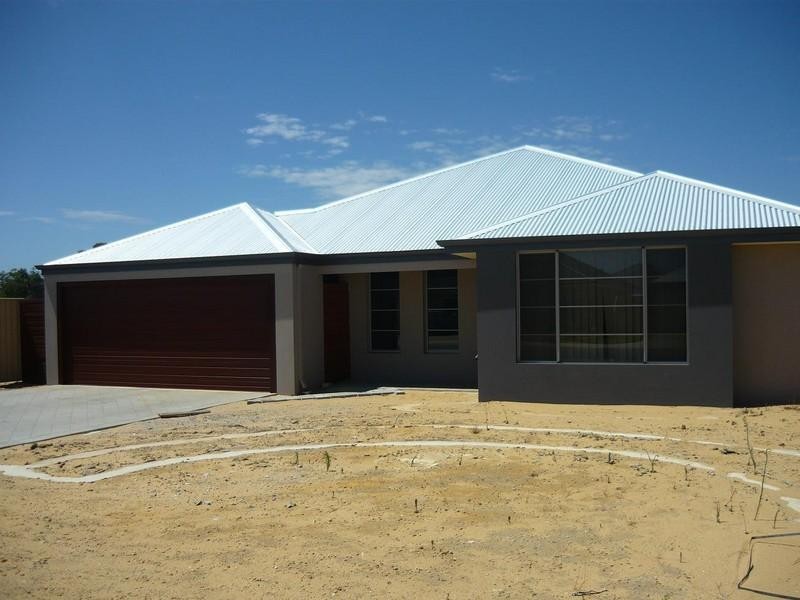 14 Hunt Road, Byford WA 6122