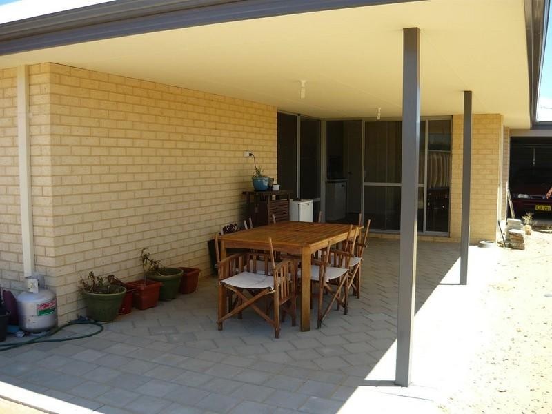 14 Hunt Road, Byford WA 6122