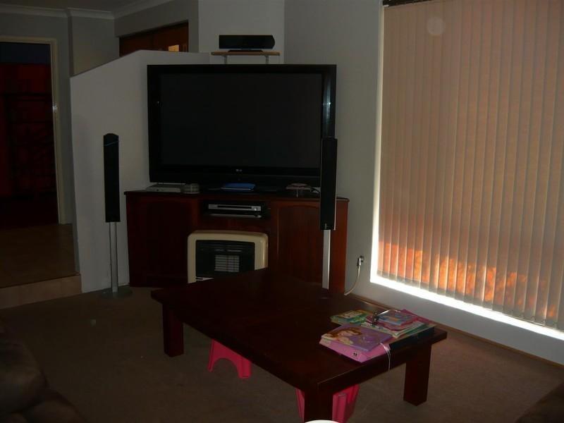 1 Wedgetail Court, Brookdale WA 6112