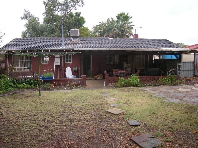 47 Vistula Terrace, Kelmscott WA 6111
