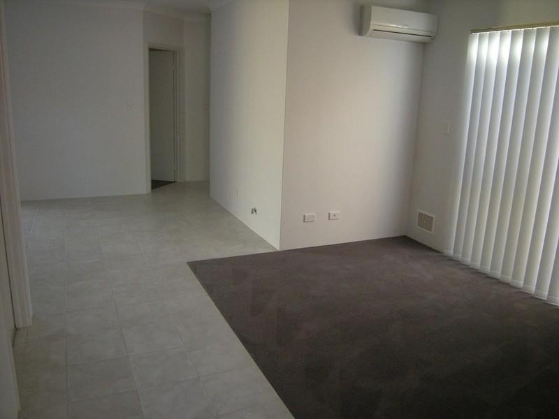 4/34 Friar Road, Armadale WA 6112