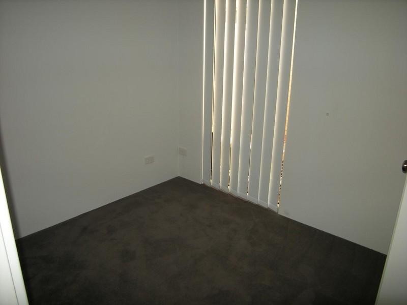 4/34 Friar Road, Armadale WA 6112