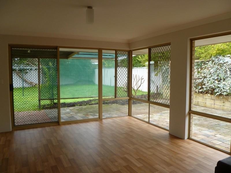 28 Silverhill Loop, Seville Grove WA 6112