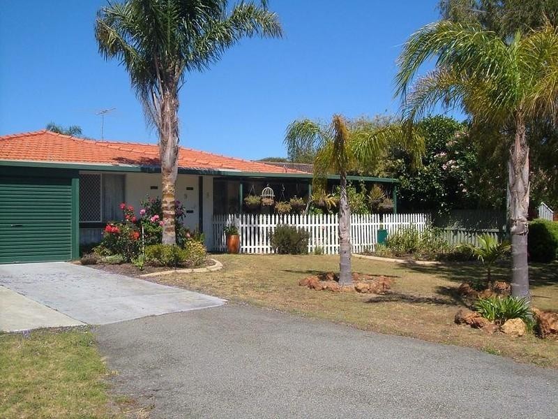 9 Numulgi Street, Armadale WA 6112