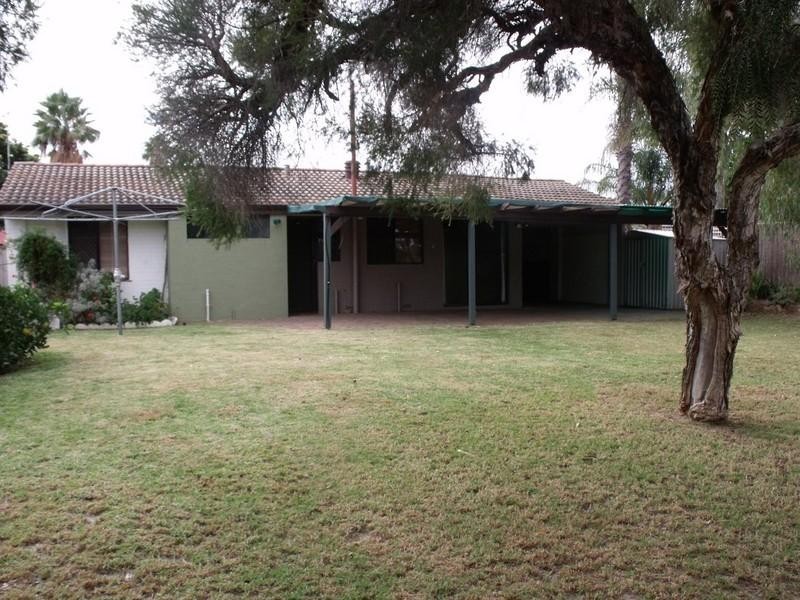 22 Rosekelly Road, Gosnells WA 6110