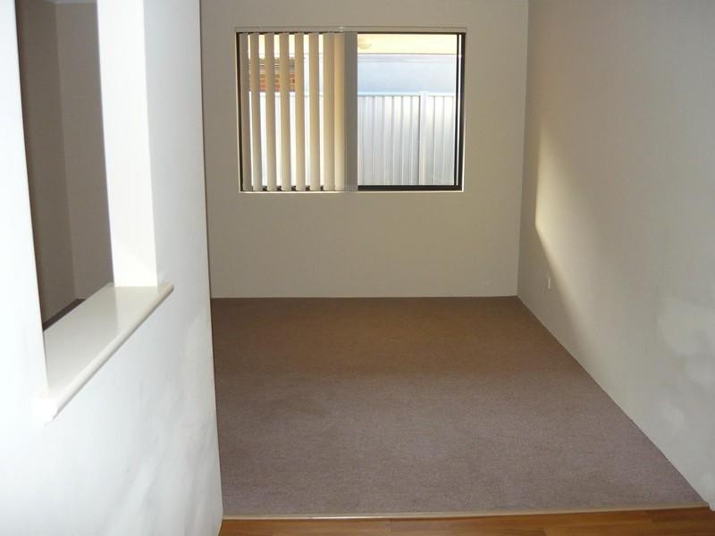 24 Blackberry Ramble, Byford WA 6122