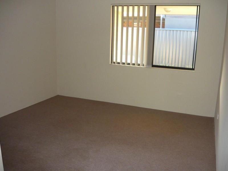 24 Blackberry Ramble, Byford WA 6122