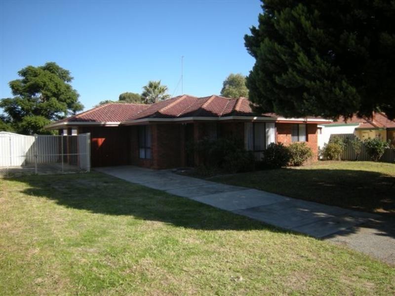 19 Wilcannia Way, Armadale WA 6112
