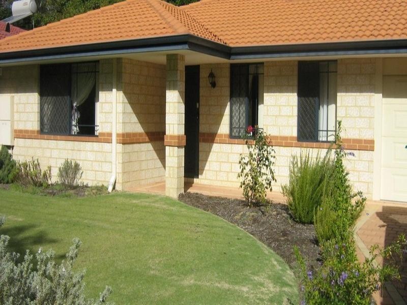 25A Lensham Place, Armadale WA 6112