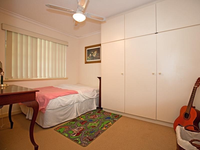 3 Aylesford Way, Thornlie WA 6108