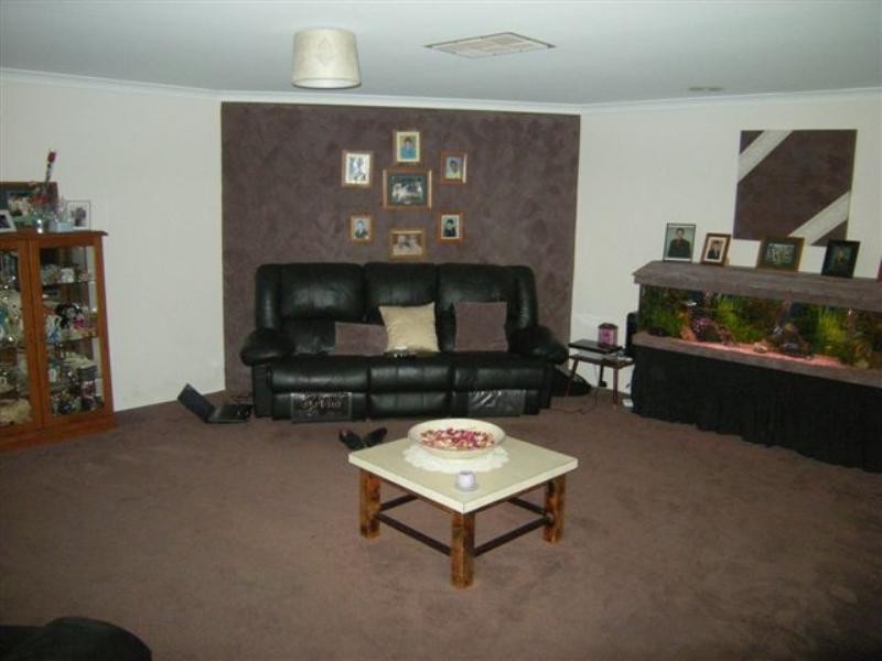 4 Cabra Avenue, Seville Grove WA 6112