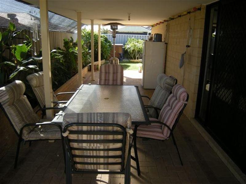 4 Cabra Avenue, Seville Grove WA 6112