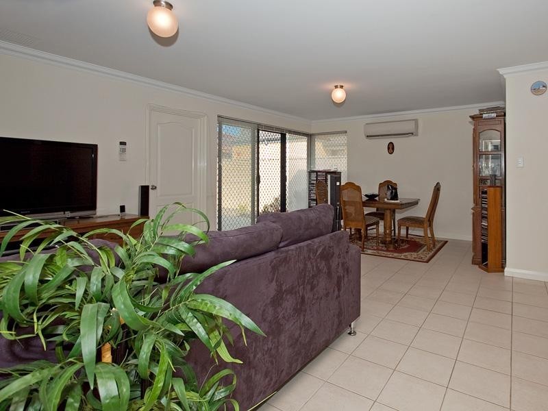 3, 37F Dulwich Street, Beckenham WA 6107