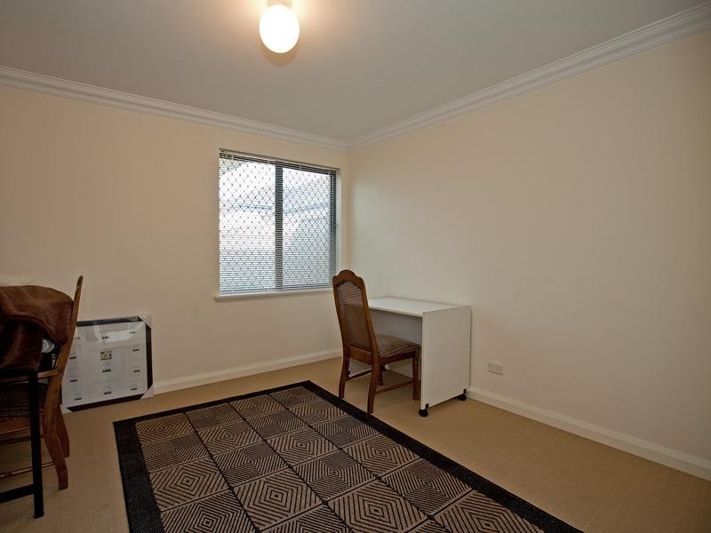 3, 37F Dulwich Street, Beckenham WA 6107