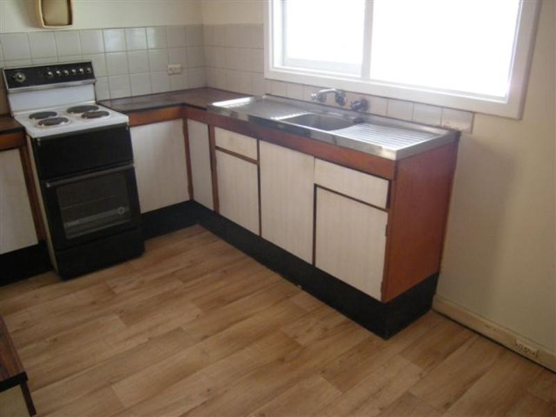 33 Winchester Road, Armadale WA 6112